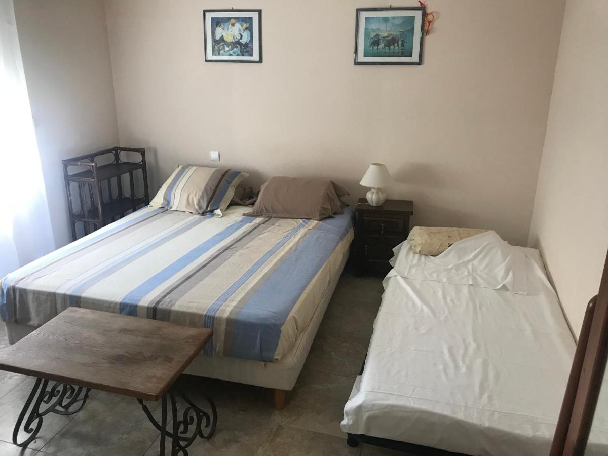 Chambre 3 Beziers Villeneuve Exterior foto